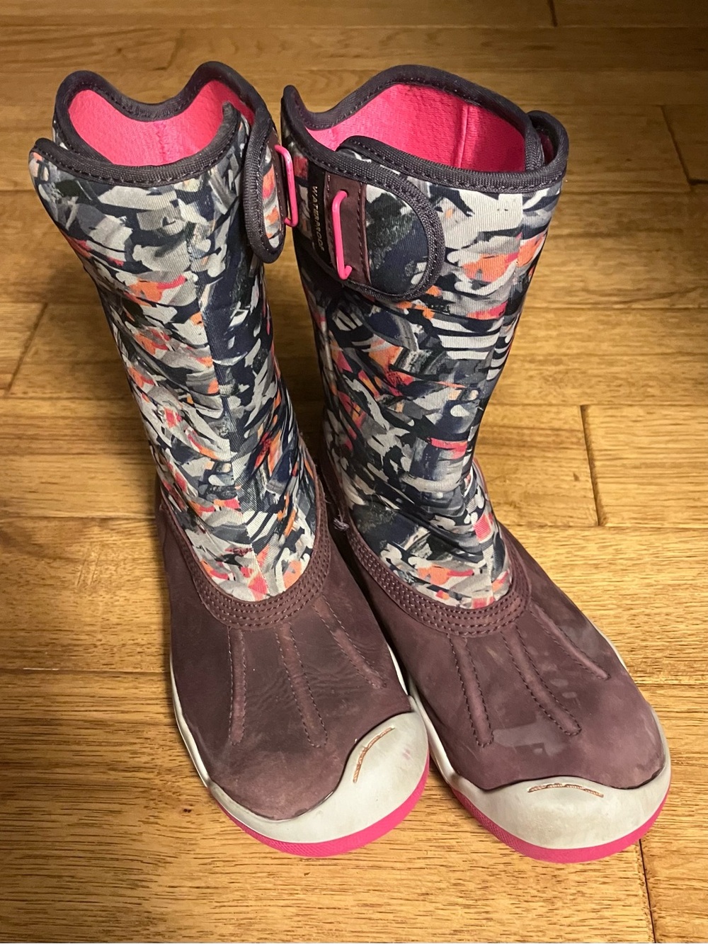 PLAE youth size 13 waterproof THANDI WP boot